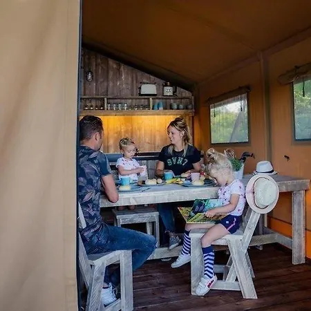 Glampinglodge 8 Persons #gl02 Maasbree